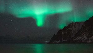 Star Green background